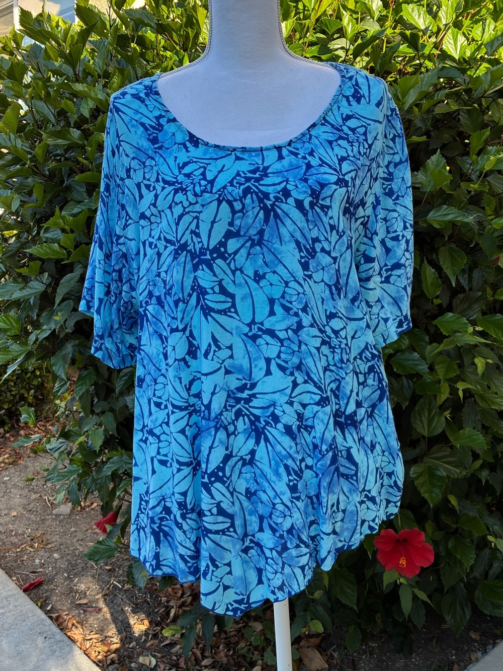 Blue Ginger Print Scoop Neck Handkerchief  Top XXL